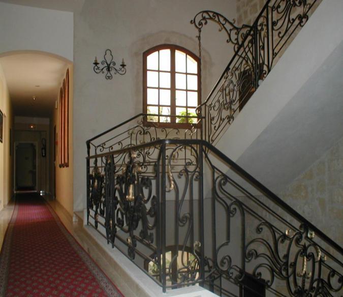 Les Echevins Hotel Tarascon Ngoại thất bức ảnh