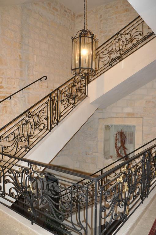 Les Echevins Hotel Tarascon Ngoại thất bức ảnh