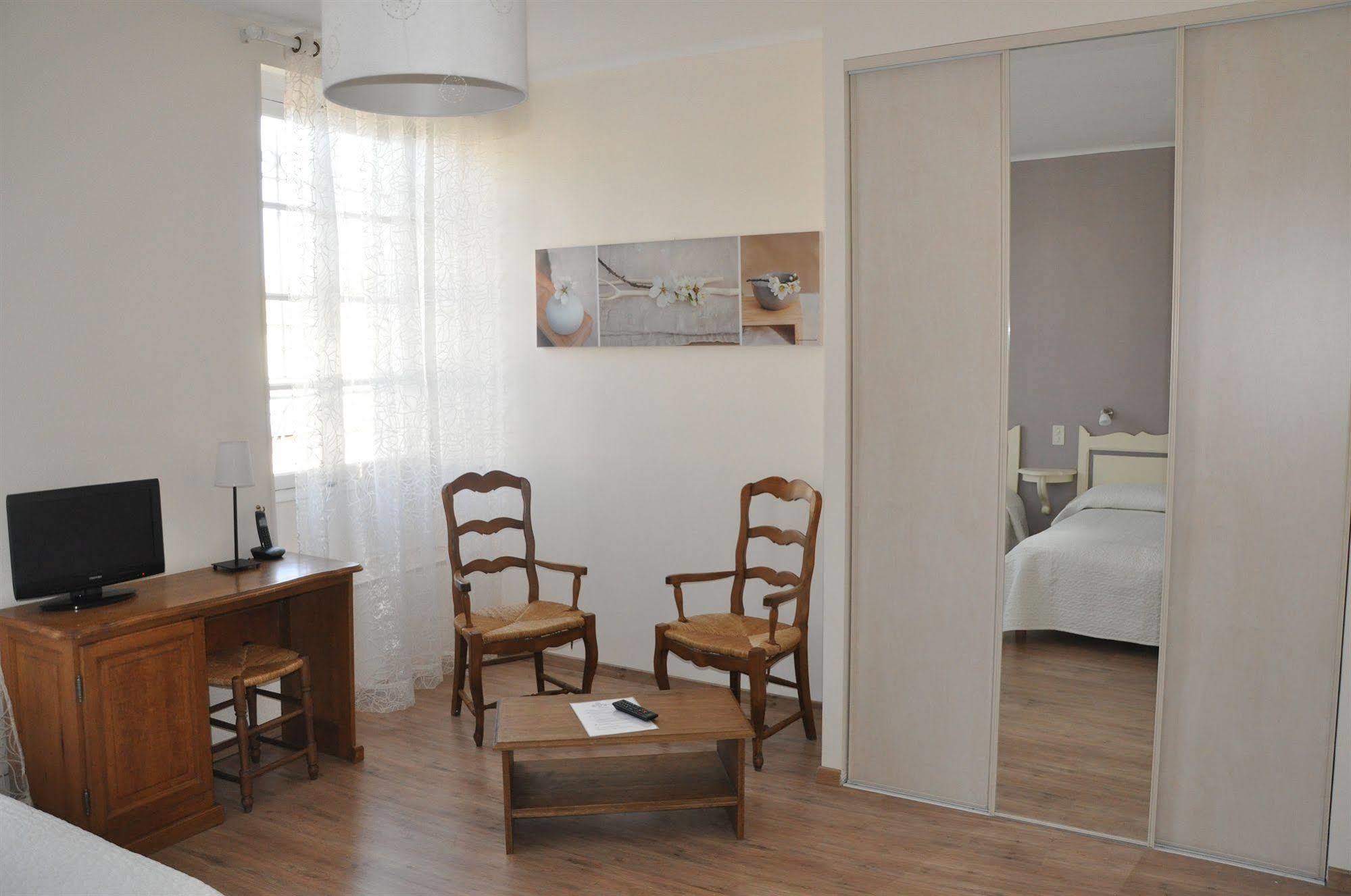 Les Echevins Hotel Tarascon Ngoại thất bức ảnh