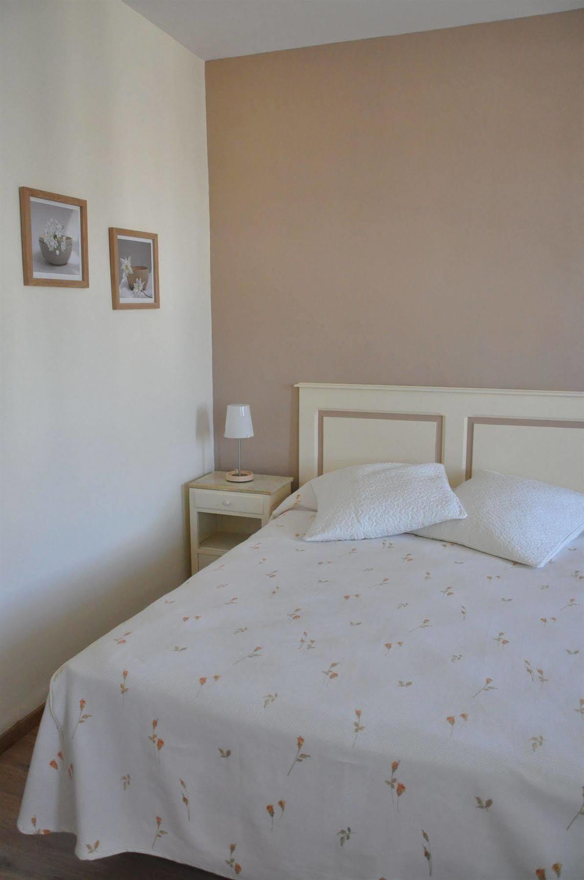 Les Echevins Hotel Tarascon Ngoại thất bức ảnh