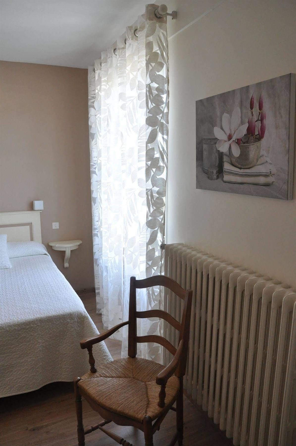 Les Echevins Hotel Tarascon Ngoại thất bức ảnh
